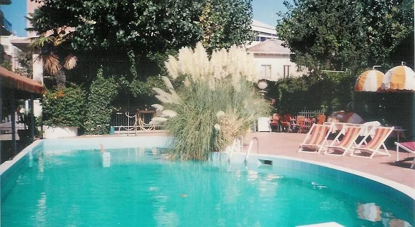 Hotel Club Italgor Римини