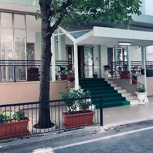 2* Hotel Maria Piera